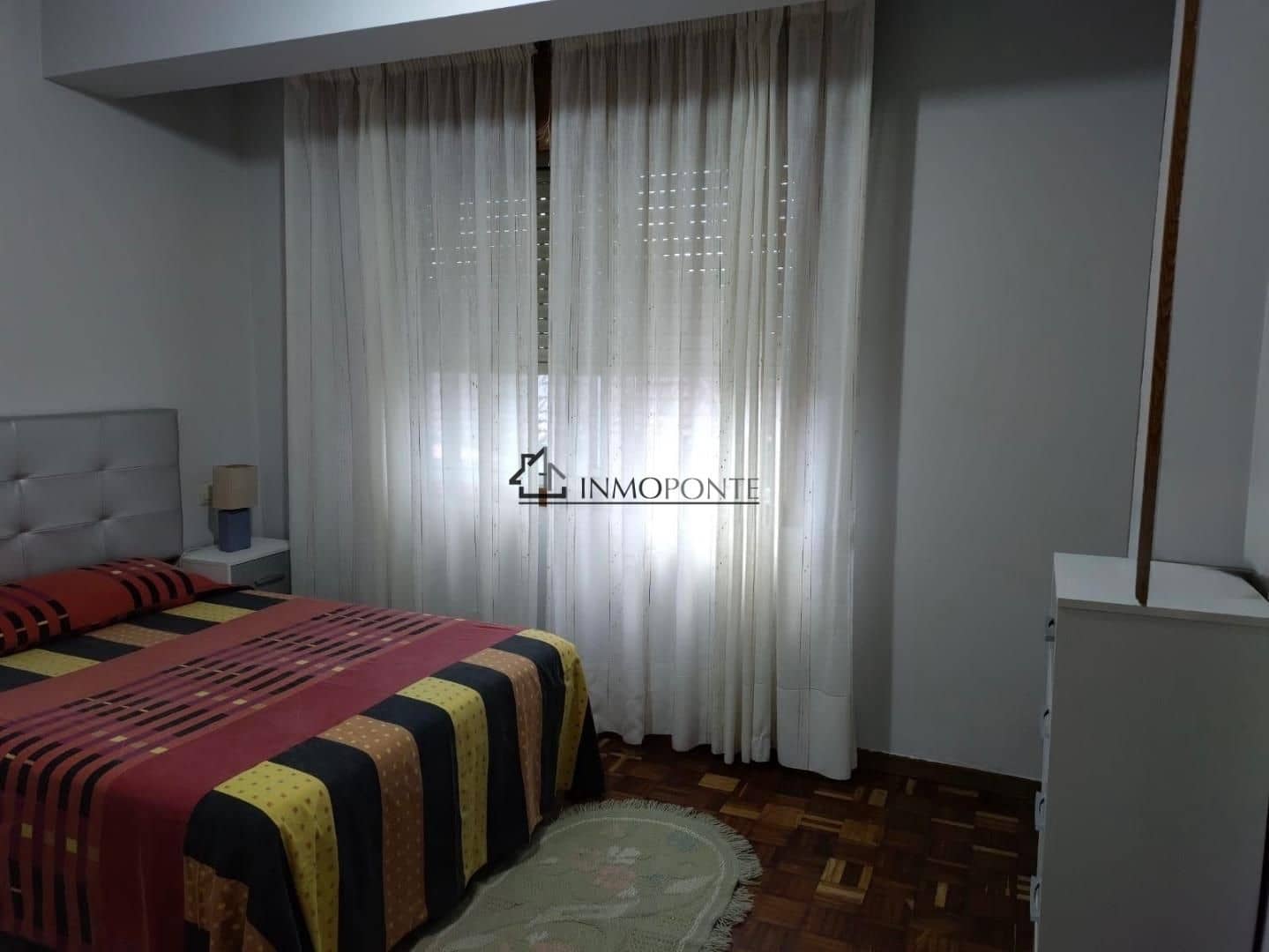 Piso de 3 habitaciones en Pontevedra ciudad en venta - 150.000 € (Ref: 9460917)