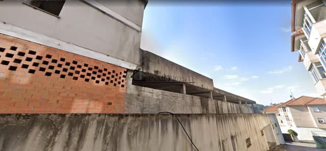 Commercial for sale in O Porriño - € 597,500 (Ref: 9470078)