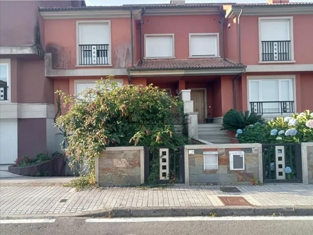 Pareado de 4 habitaciones en Sanxenxo en venta - 295.500 € (Ref: 9593192)