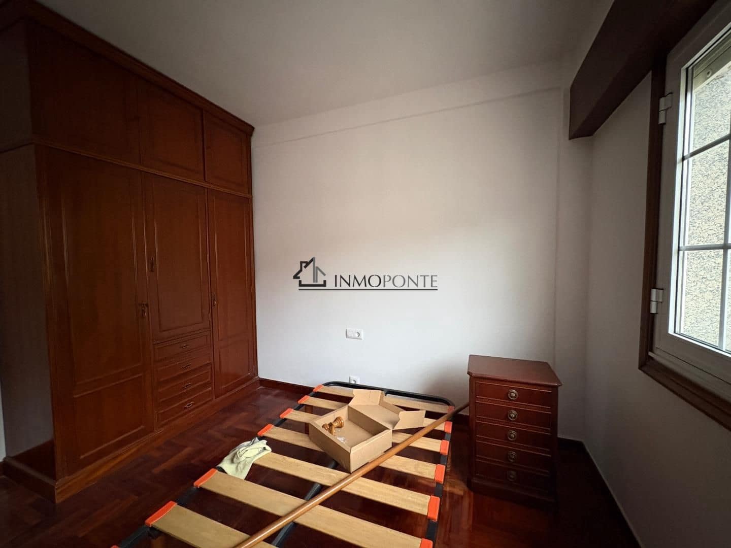 3 bedroom Flat for rent in Pontevedra city - € 1,000 (Ref: 9647834)