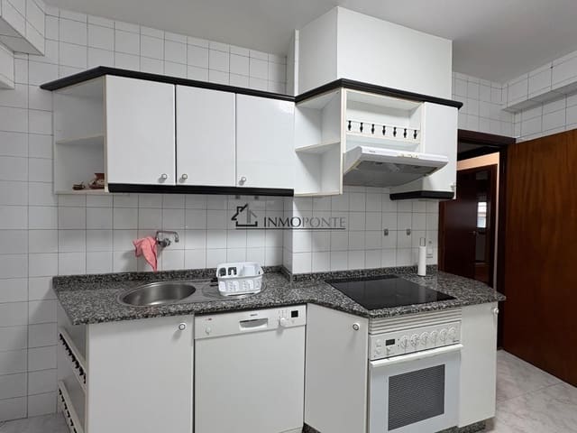 3 bedroom Flat for rent in Pontevedra city - € 1,000 (Ref: 9647834)