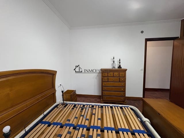 3 bedroom Flat for rent in Pontevedra city - € 1,000 (Ref: 9647834)