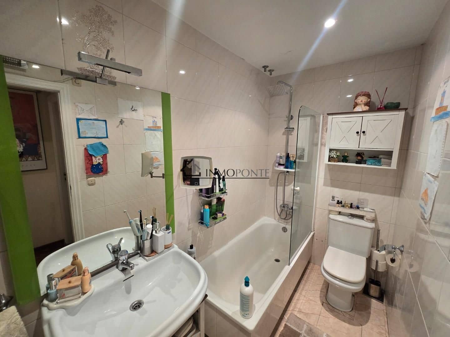 3 slaapkamer Flat te koop in Vilagarcia de Arousa - € 260.000 (Ref: 9687582)