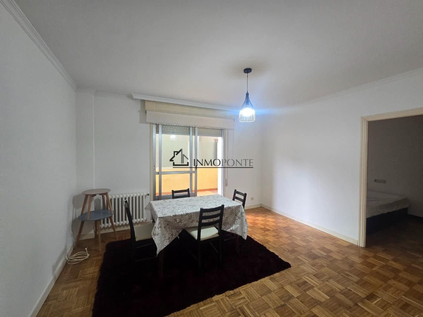 2 bedroom Flat for rent in Pontevedra city - € 800 (Ref: 9720360)