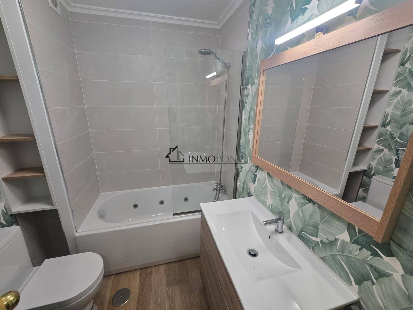 2 bedroom Flat for rent in Pontevedra city - € 800 (Ref: 9720360)