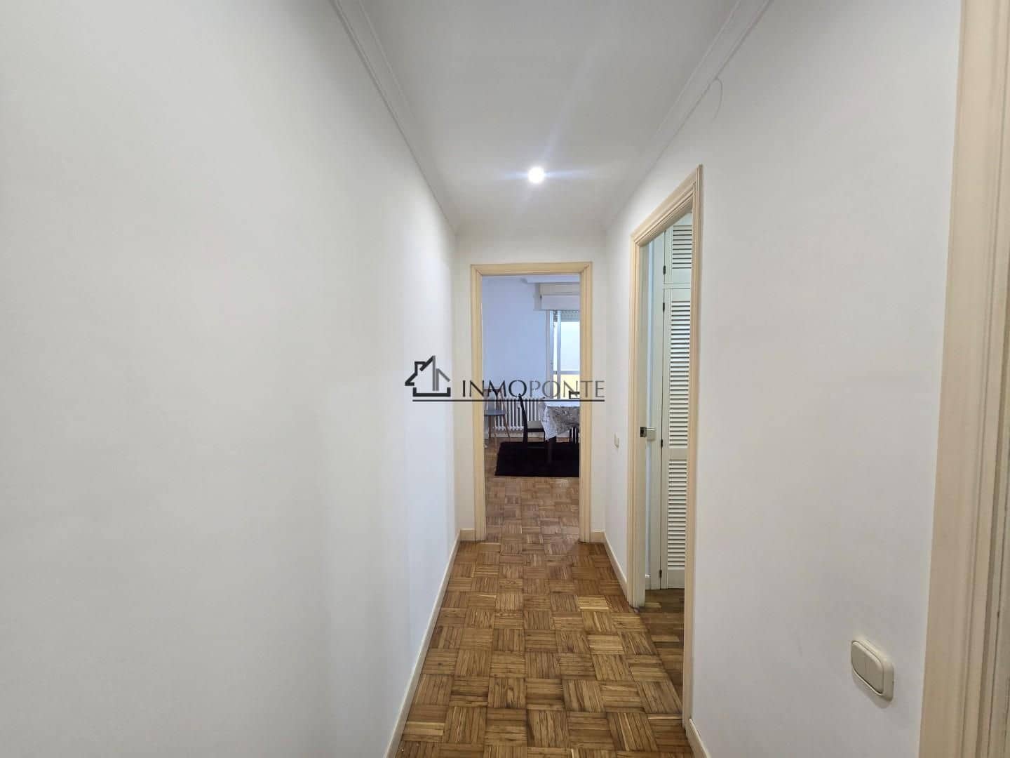 2 bedroom Flat for rent in Pontevedra city - € 800 (Ref: 9720360)