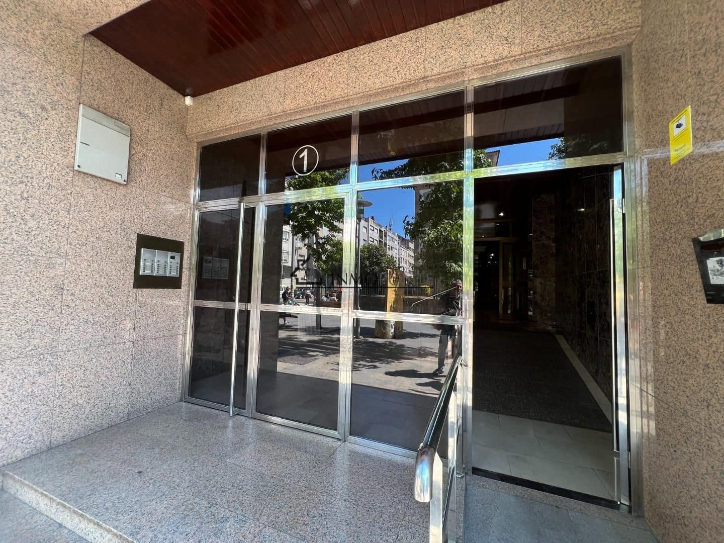 2 bedroom Flat for rent in Pontevedra city - € 800 (Ref: 9720360)