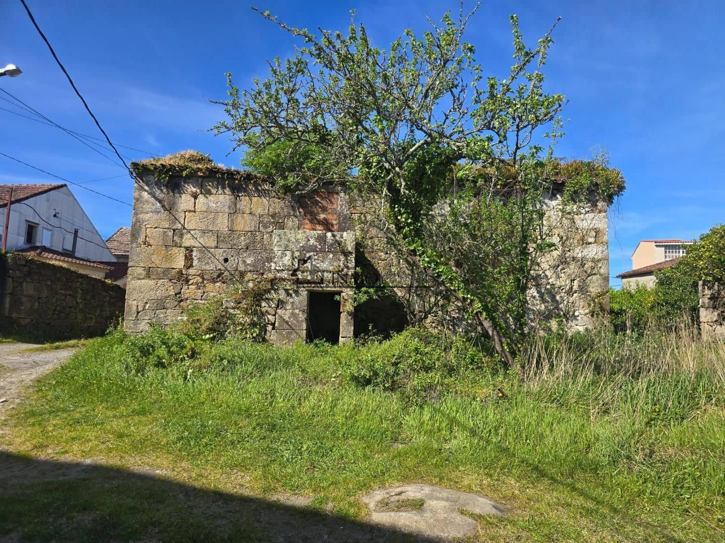 Finka/Dom wiejski na sprzedaż w Miasto Pontevedra - 250 000 € (Ref: 9730752)