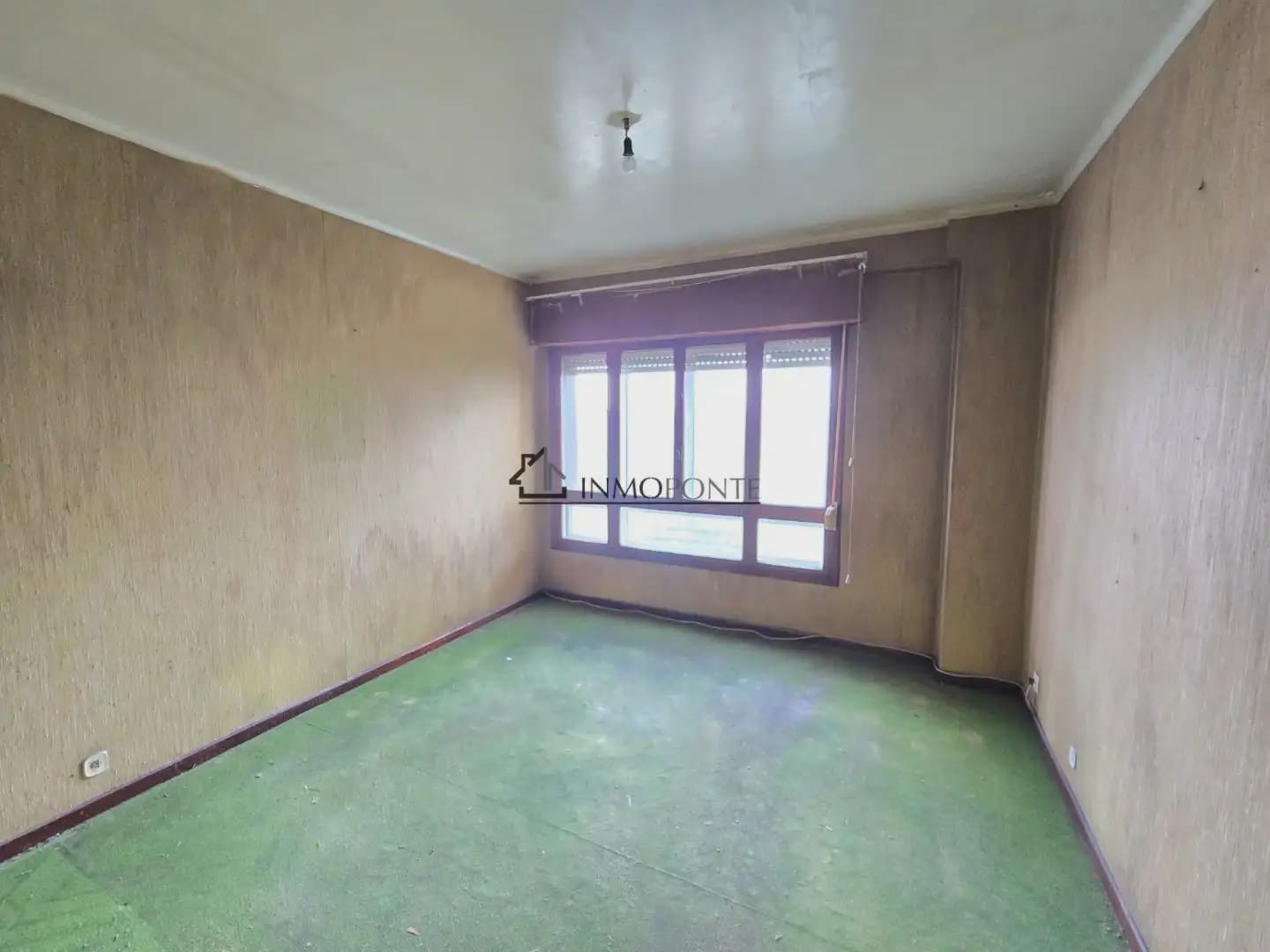 5 bedroom Flat for sale in Pontevedra city - € 220,000 (Ref: 9798443)