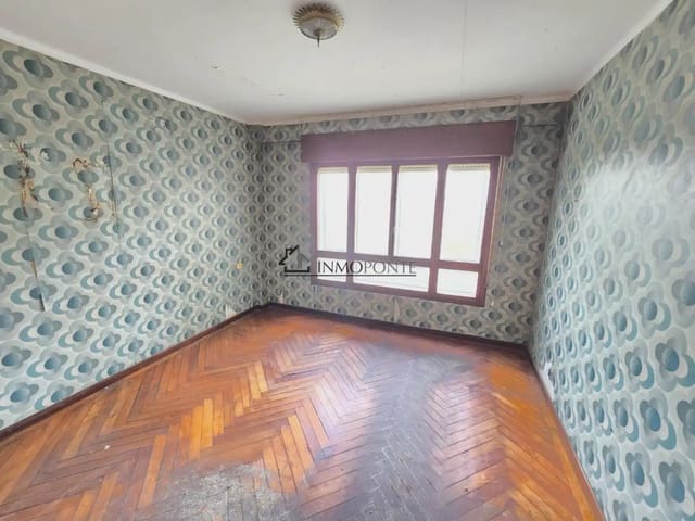 5 soveværelse Lejlighed til salg i Pontevedra by - € 220.000 (Ref: 9798443)