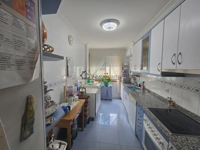 3 soveværelse Lejlighed til salg i Pontevedra by med garage - € 300.000 (Ref: 9827984)