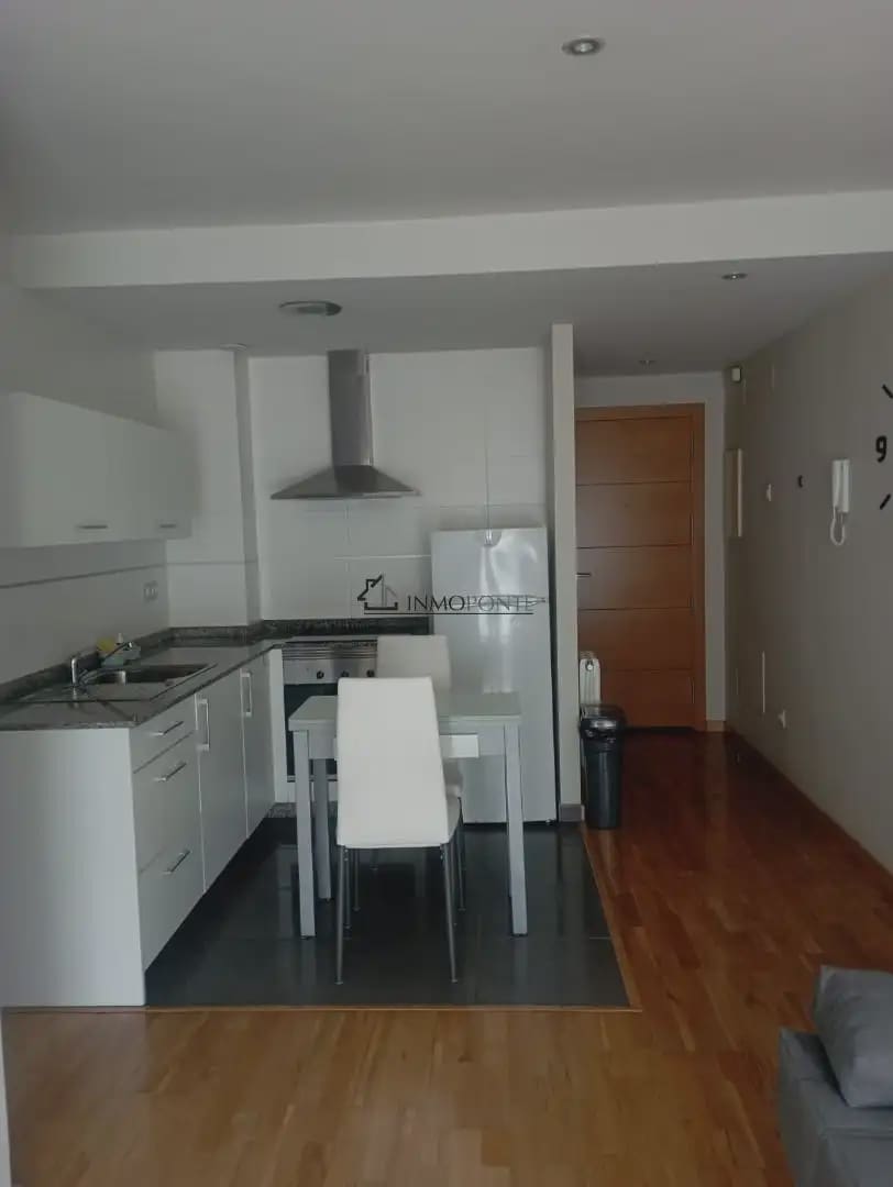 1 Zimmer Apartment zu vermieten in Pontevedra Stadt - 500 € (Ref: 9844329)