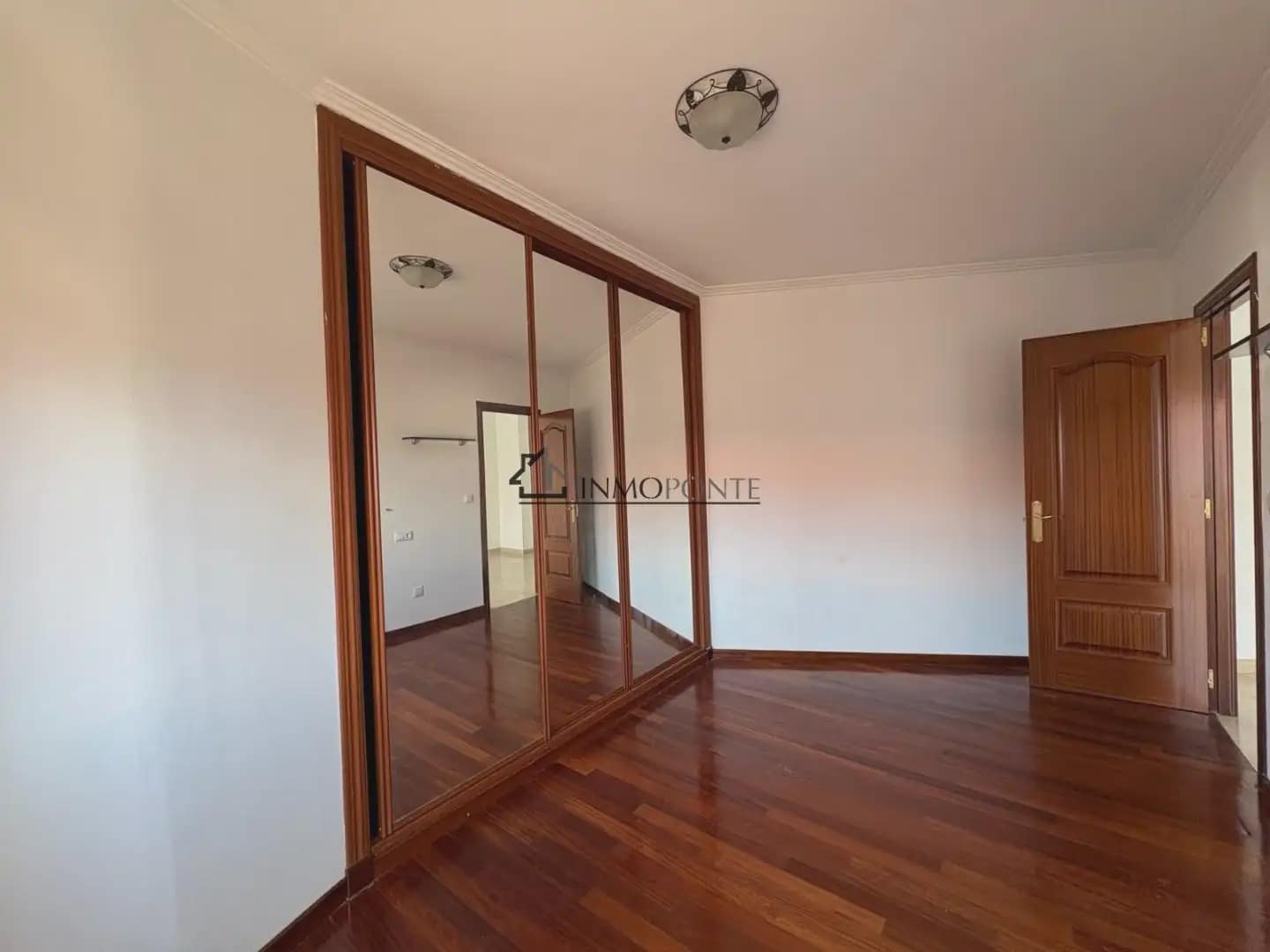 1 soveværelse Lejlighed til salg i Pontevedra by - € 175.600 (Ref: 9854475)