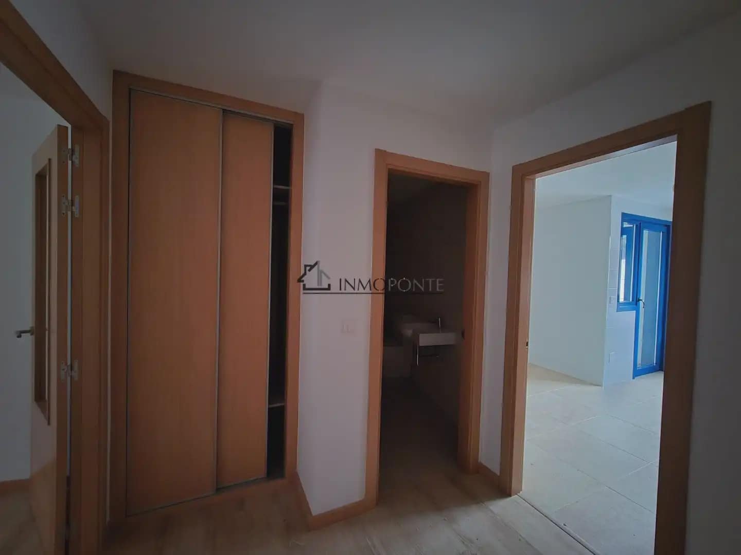 2 bedroom Flat for sale in Soutomaior with garage - € 298,500 (Ref: 9860894)