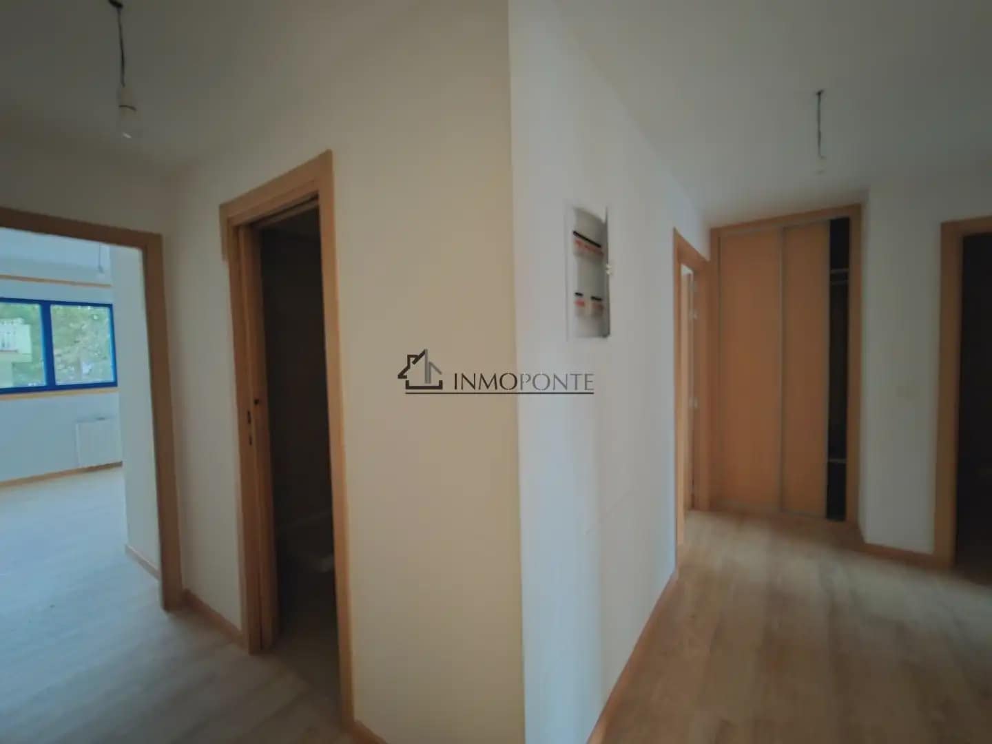 2 bedroom Flat for sale in Soutomaior with garage - € 298,500 (Ref: 9860894)