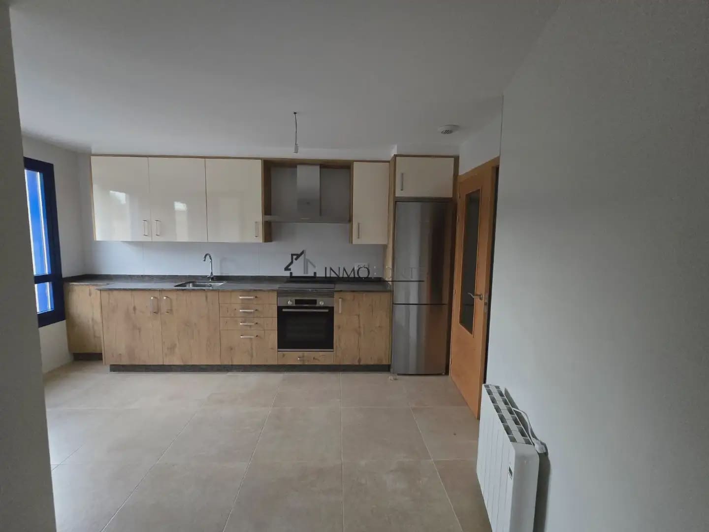 2 bedroom Flat for sale in Soutomaior with garage - € 298,500 (Ref: 9860894)