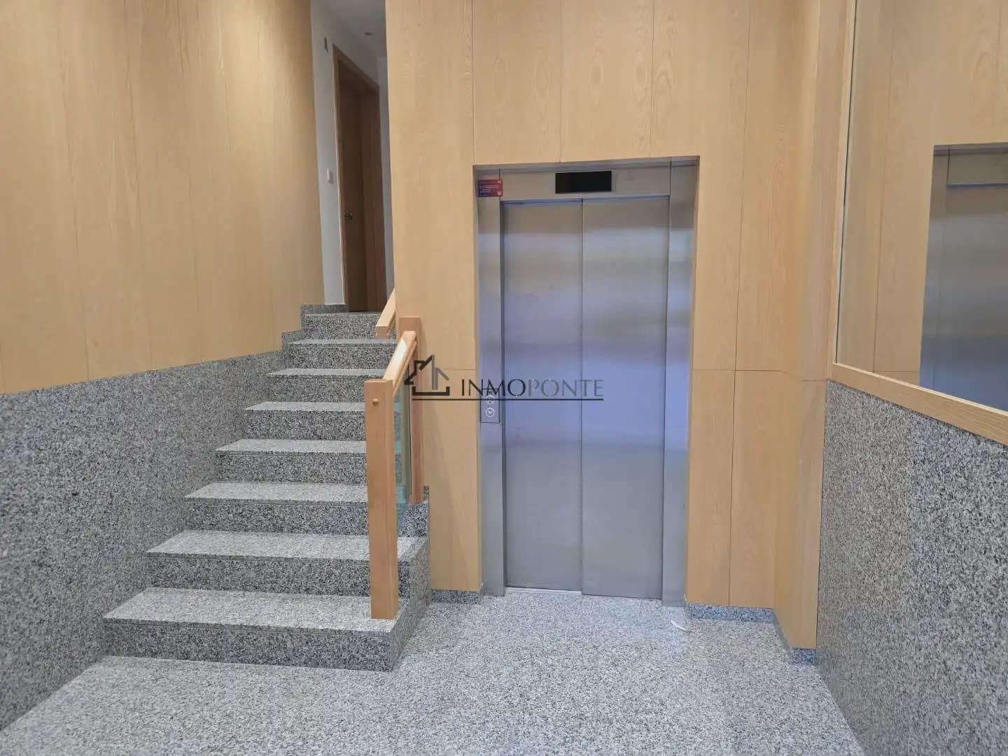 2 bedroom Flat for sale in Soutomaior with garage - € 298,500 (Ref: 9860894)