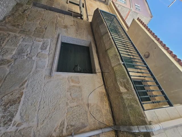 4 bedroom Semi-detached Villa for sale in Marín - € 195,000 (Ref: 9866012)