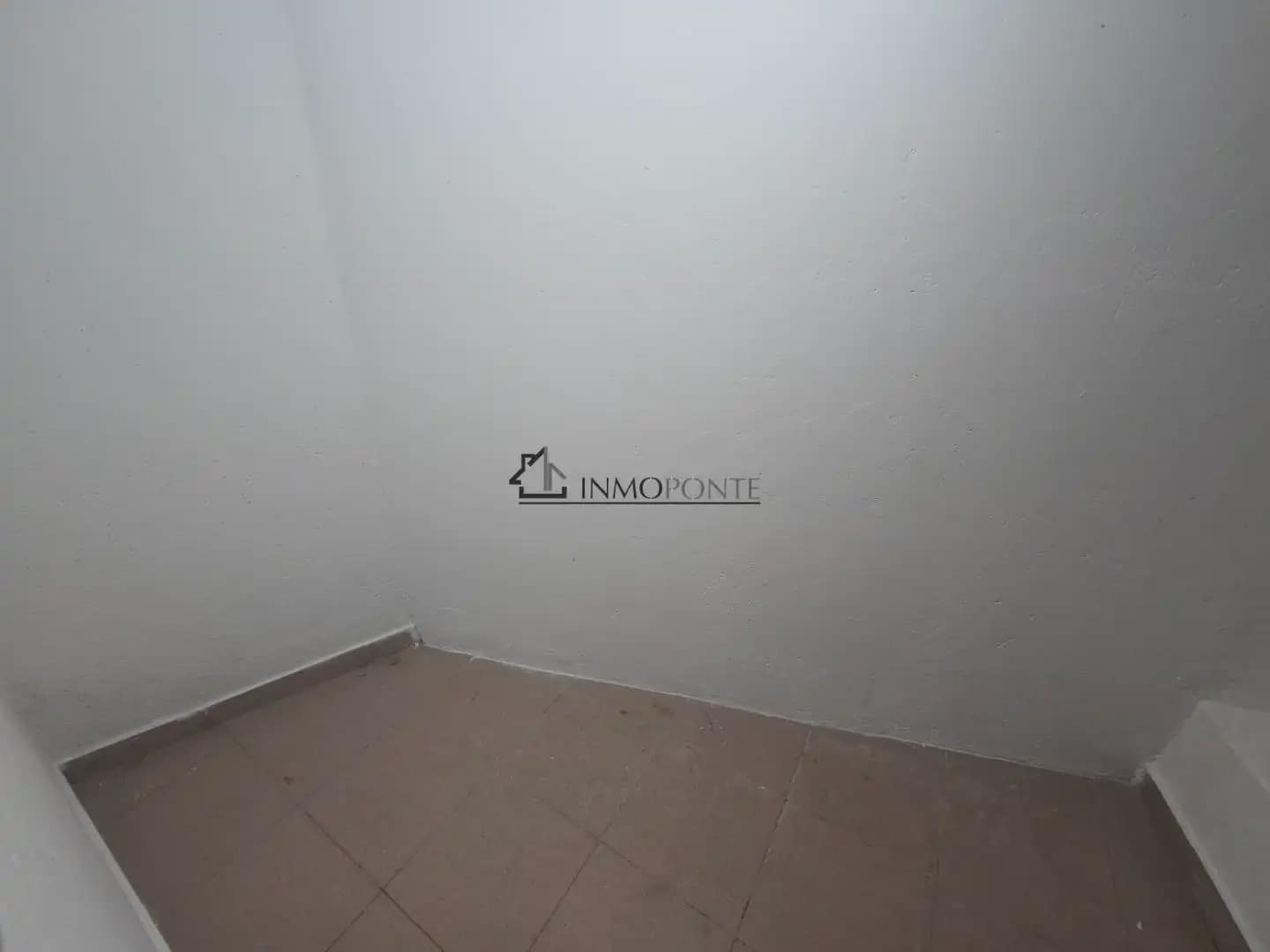 4 quarto Moradia Geminada para venda em Marin - 175 000 € (Ref: 9866012)