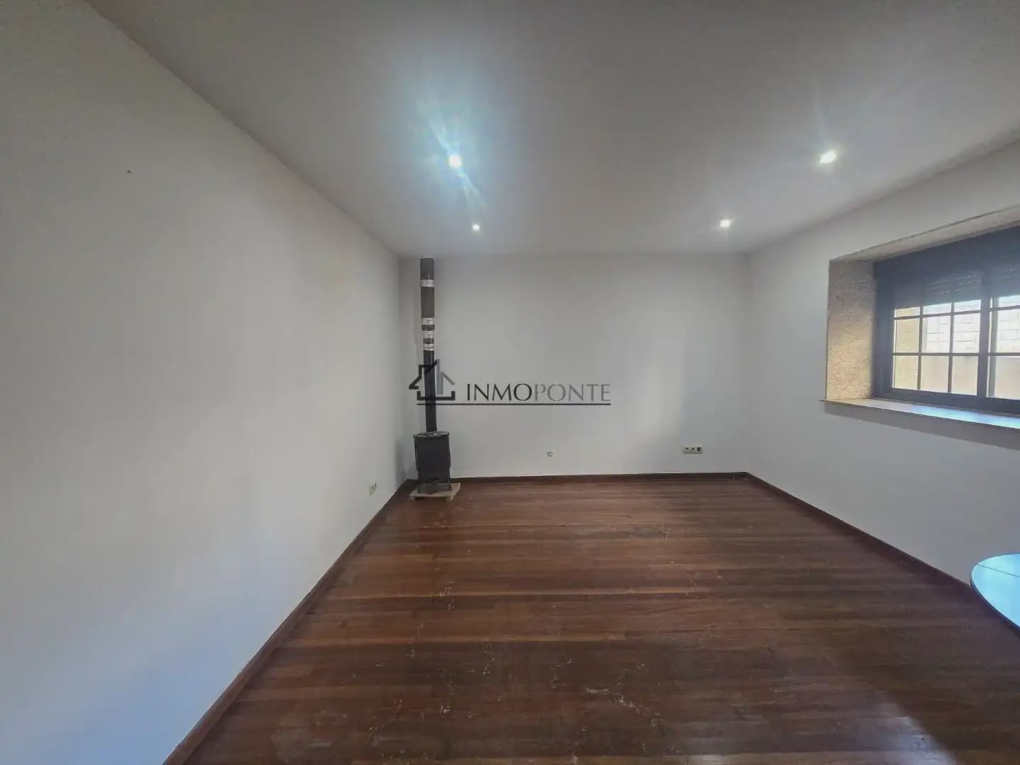 4 quarto Moradia Geminada para venda em Marin - 175 000 € (Ref: 9866012)