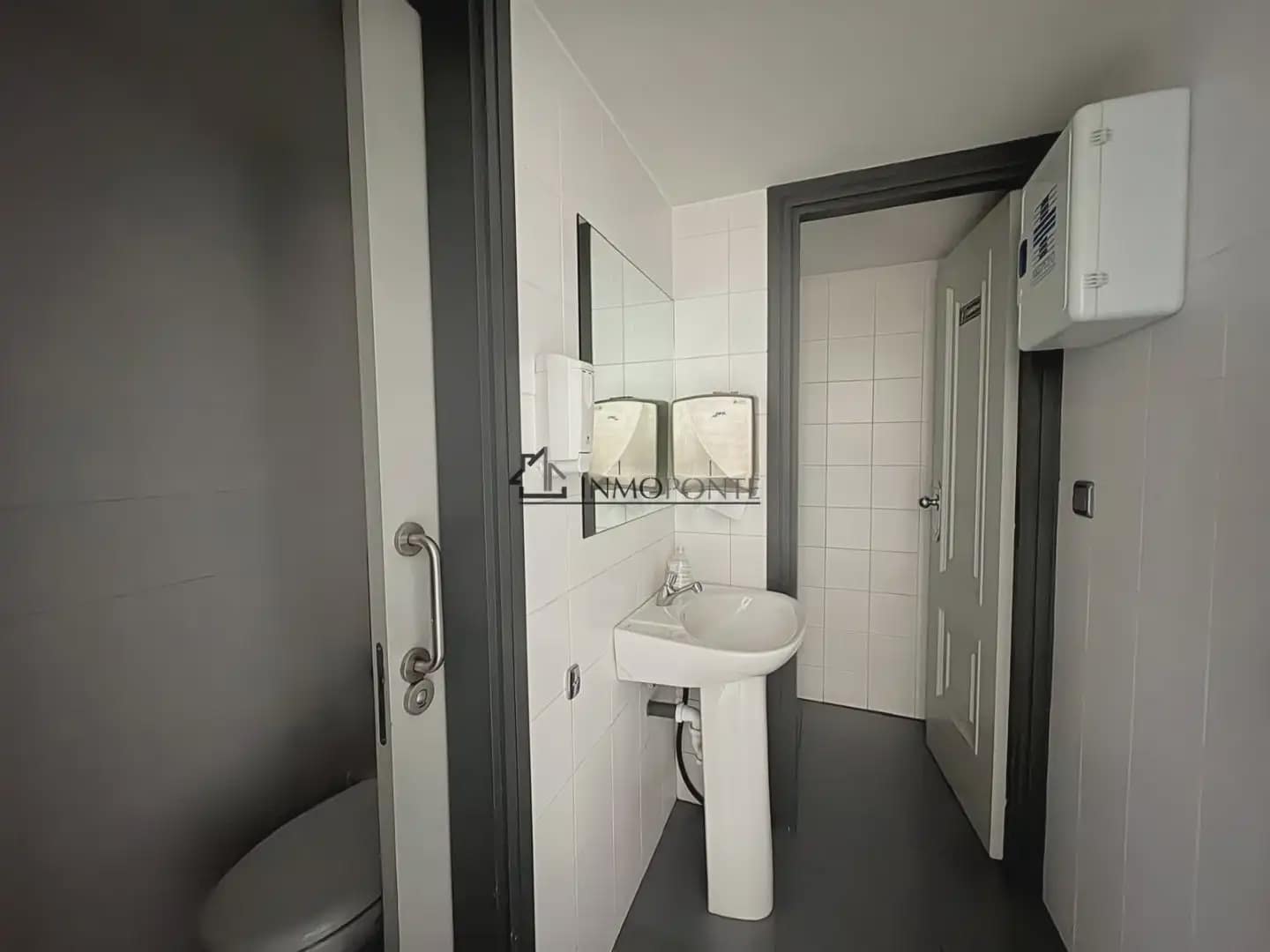 Bureau à vendre à Pontevedra ville - 330 300 € (Ref: 9866121)