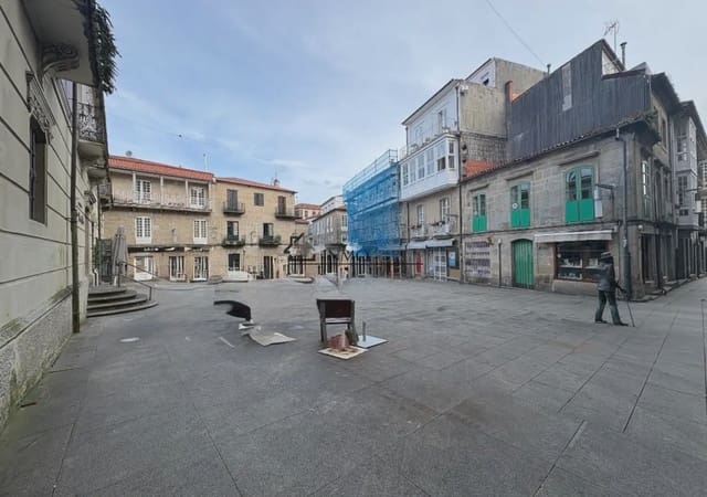3 soveværelse Lejlighed til salg i Pontevedra by - € 250.000 (Ref: 9932237)