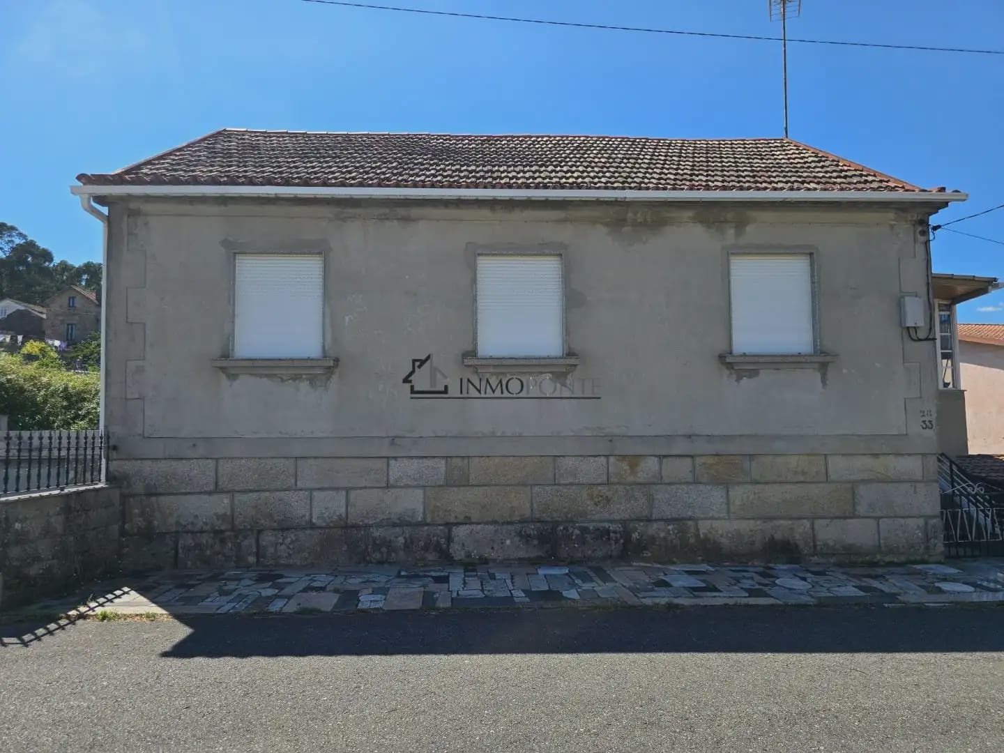 4 bedroom Finca/Country House for sale in Pontevedra city with garage - € 280,000 (Ref: 9932553)
