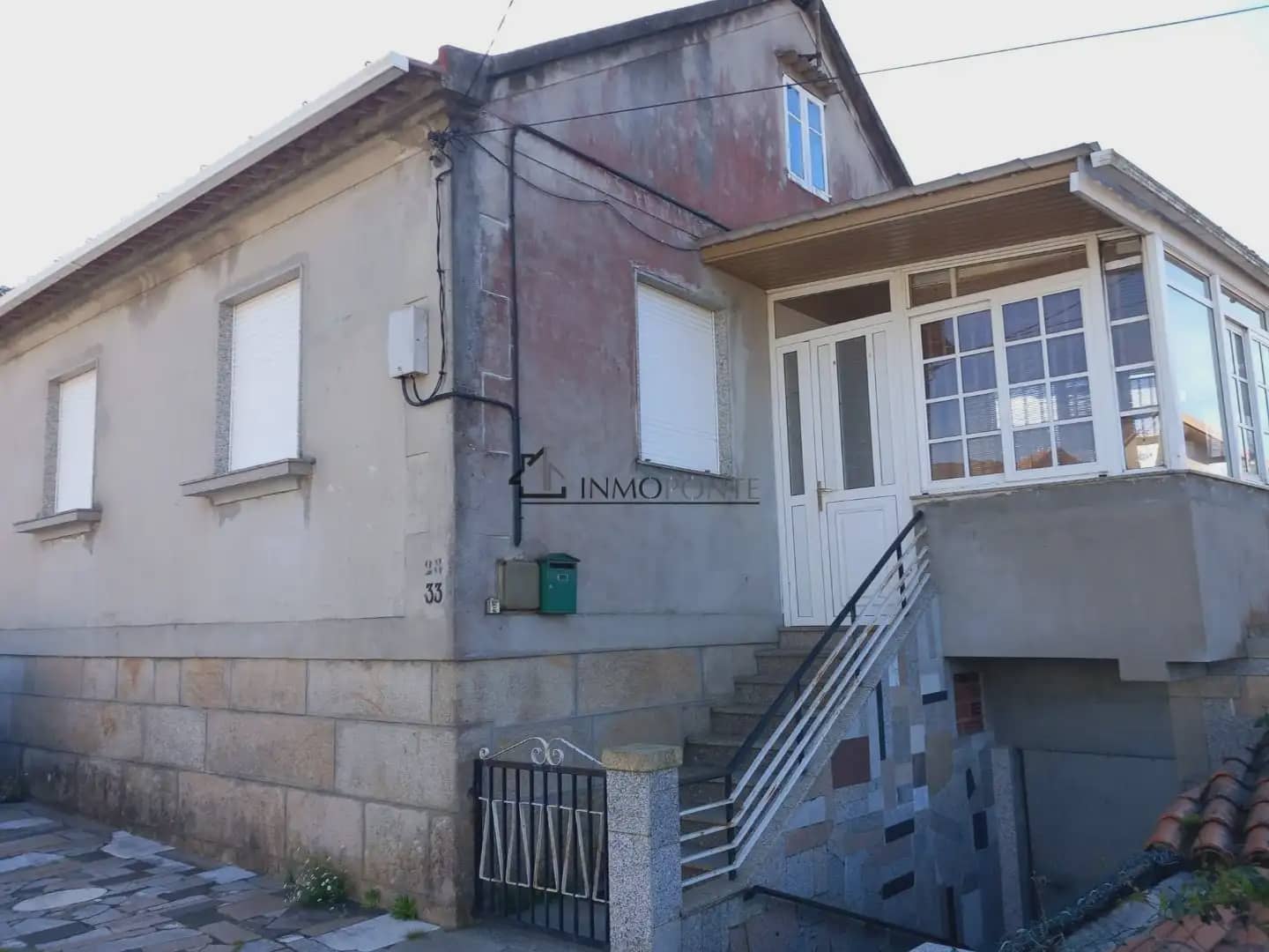 4 bedroom Finca/Country House for sale in Pontevedra city with garage - € 280,000 (Ref: 9932553)