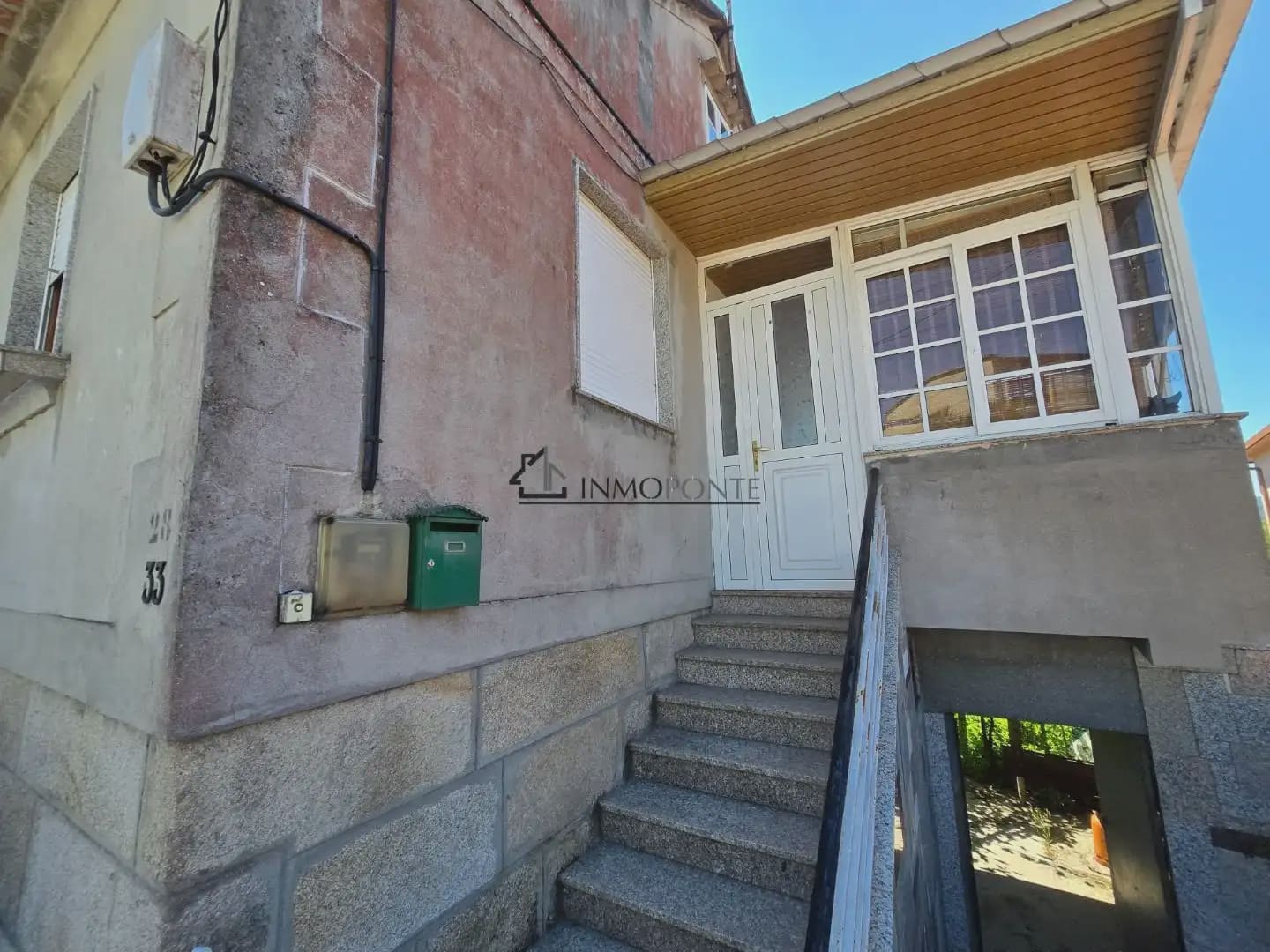 4 bedroom Finca/Country House for sale in Pontevedra city with garage - € 280,000 (Ref: 9932553)