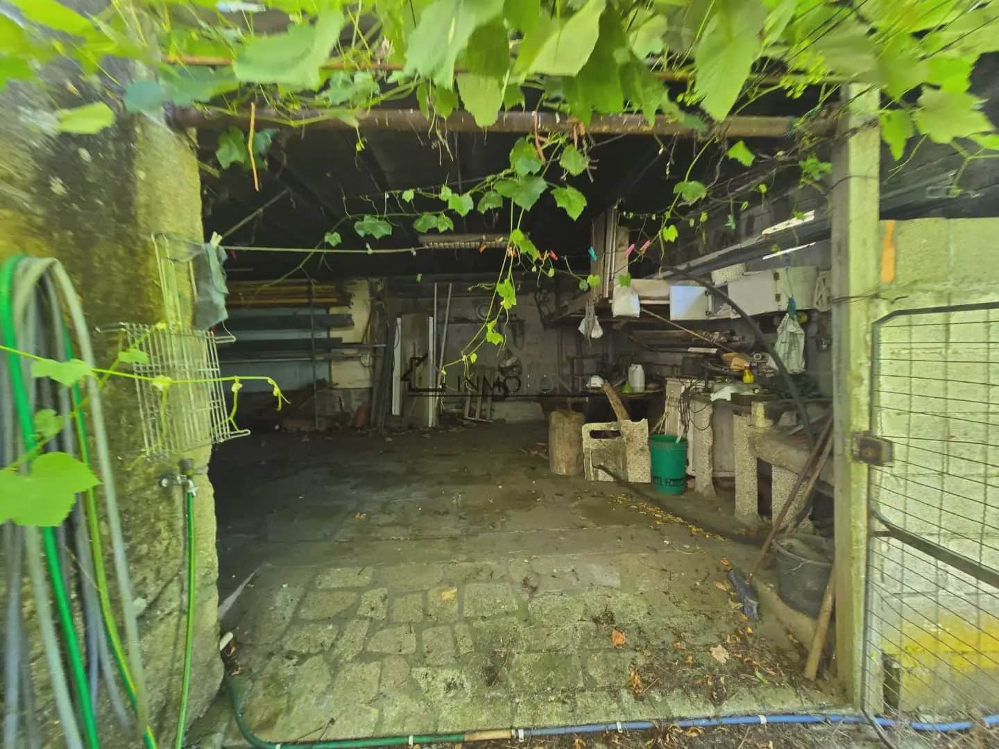 4 bedroom Finca/Country House for sale in Pontevedra city with garage - € 280,000 (Ref: 9932553)