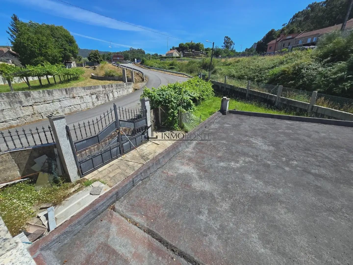 4 bedroom Finca/Country House for sale in Pontevedra city with garage - € 280,000 (Ref: 9932553)