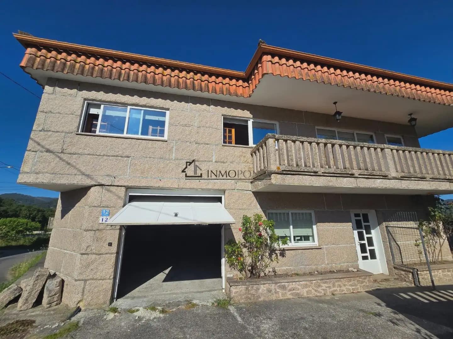 3 Zimmer Haus zu vermieten in Vilaboa mit Garage - 1.000 € (Ref: 9932554)