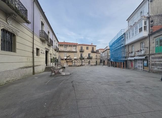 3 soveværelse Lejlighed til salg i Pontevedra by - € 250.000 (Ref: 9972270)
