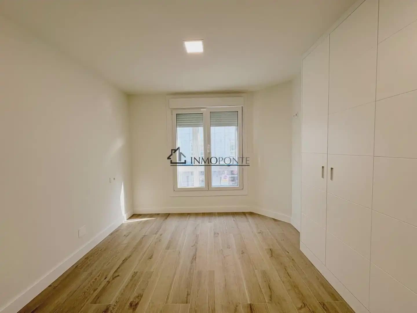 2 camera da letto Appartamento da affittare in Pontevedra citta - 950 € (Rif: 9993619)