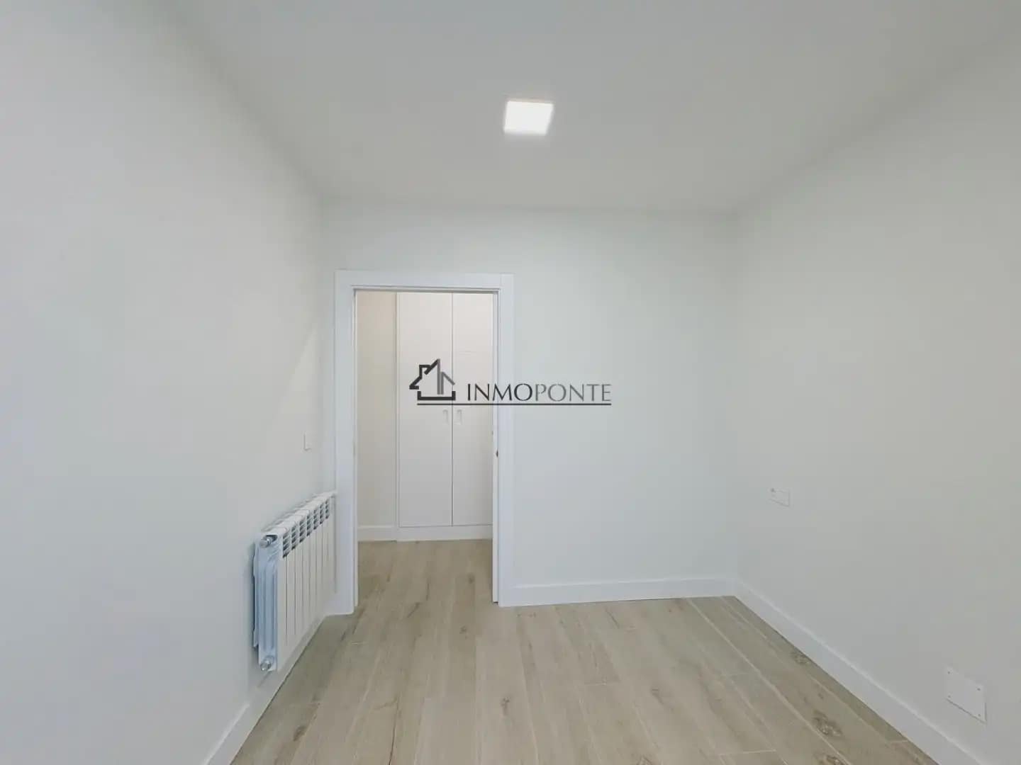 2 camera da letto Appartamento da affittare in Pontevedra citta - 950 € (Rif: 9993619)