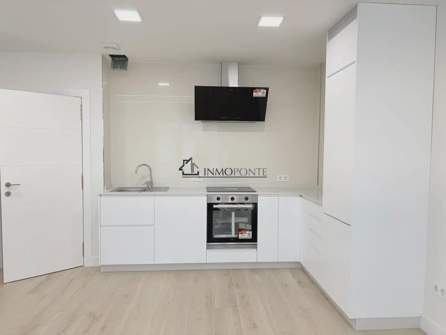 2 camera da letto Appartamento da affittare in Pontevedra citta - 950 € (Rif: 9993619)
