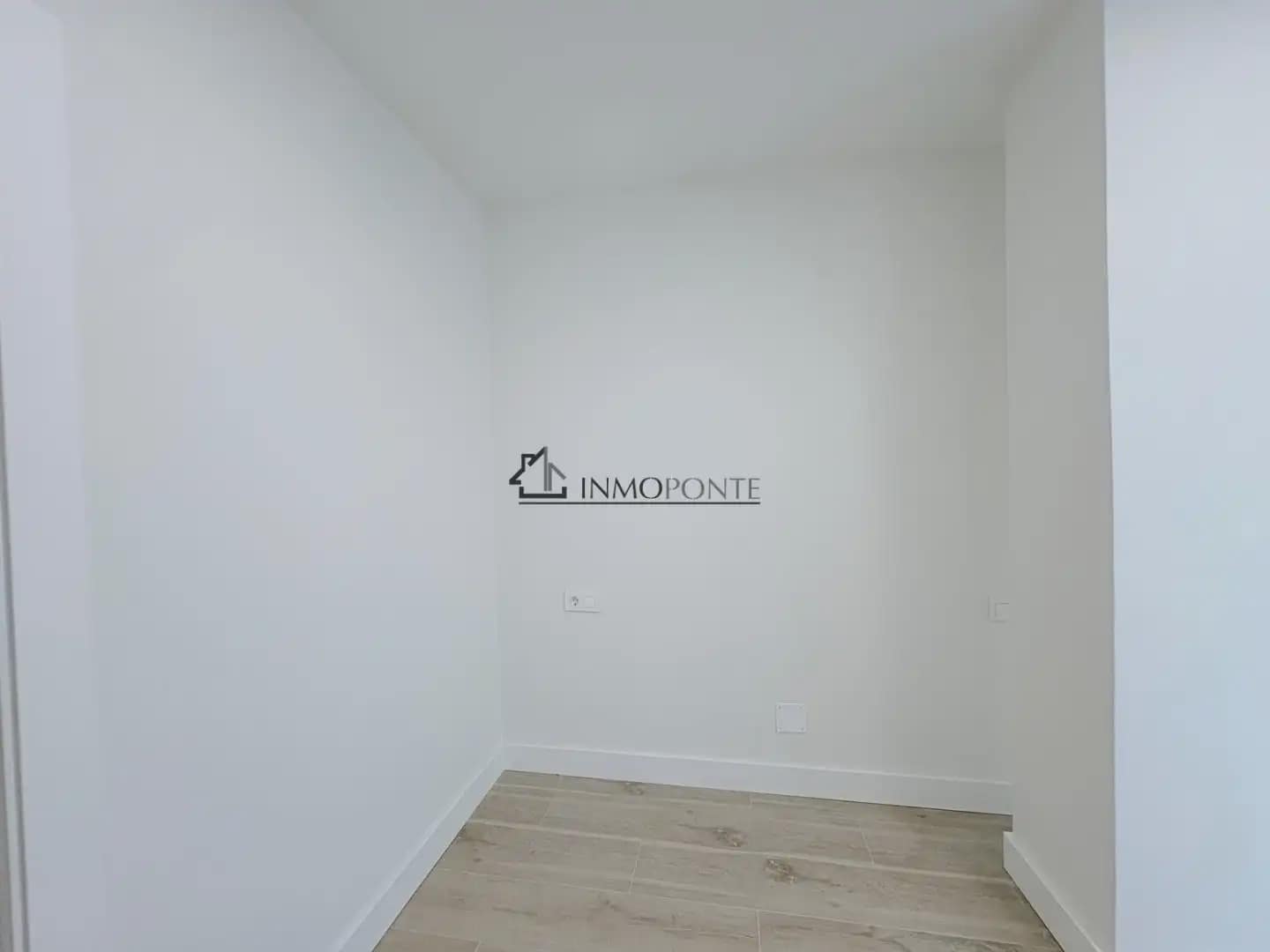 2 camera da letto Appartamento da affittare in Pontevedra citta - 950 € (Rif: 9993619)