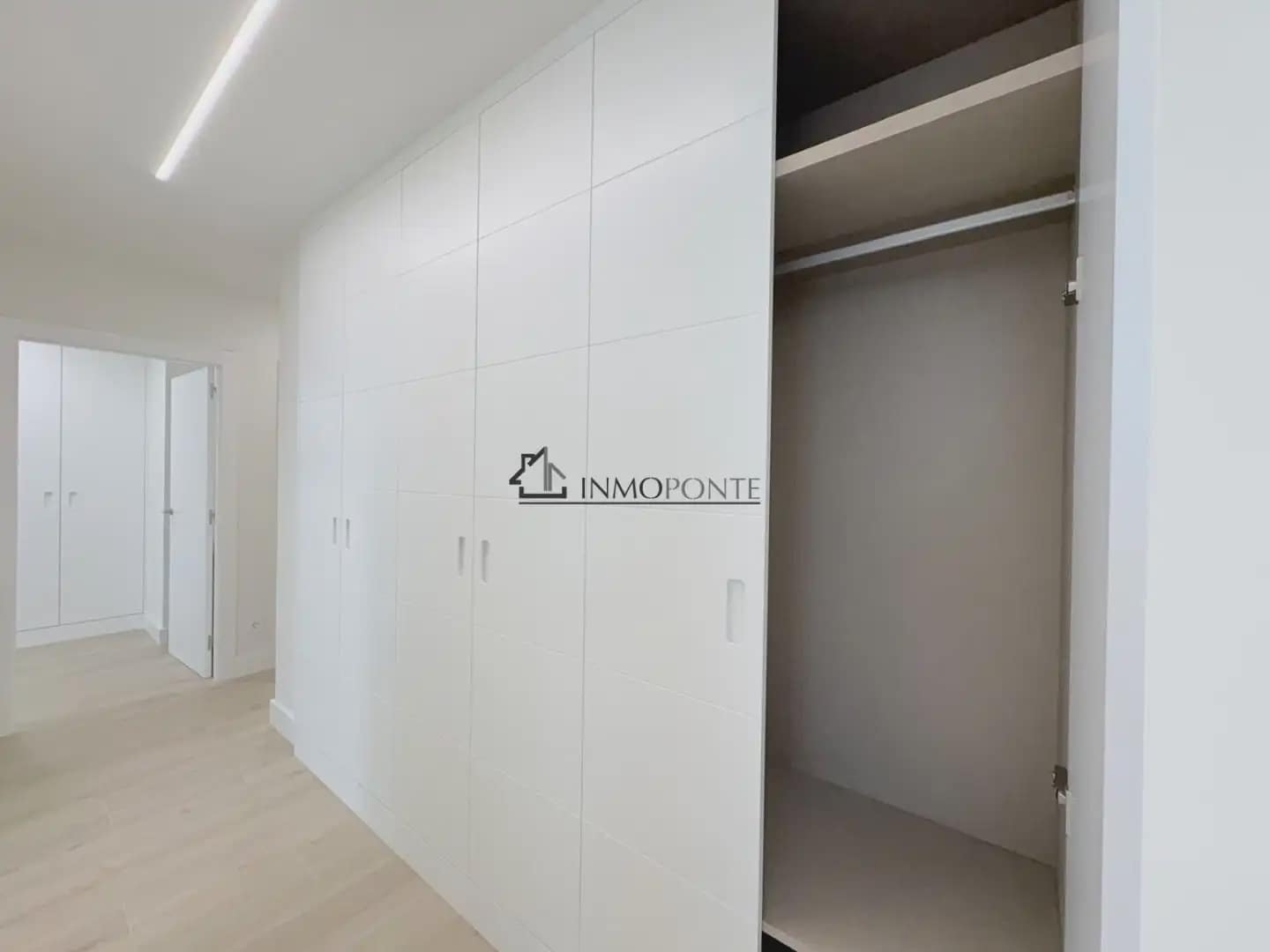 2 camera da letto Appartamento da affittare in Pontevedra citta - 950 € (Rif: 9993619)