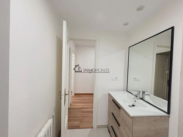 4 soverom Leilighet til leie i Pontevedra by - € 1 200 (Ref: 9993660)