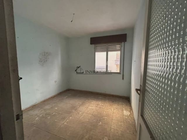 5 sovrum Hus till salu i Pontevedra stad - 220 000 € (Ref: 9999089)