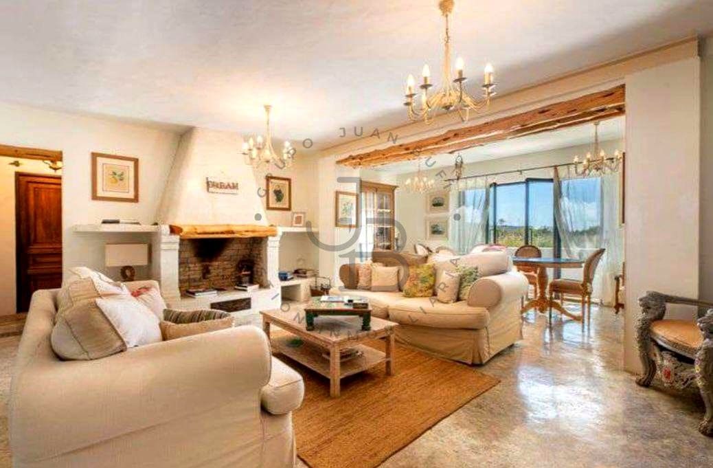 4 bedroom Villa for sale in San Jose / Sant Josep de Sa Talaia with pool - € 2,300,000 (Ref: 8941744)