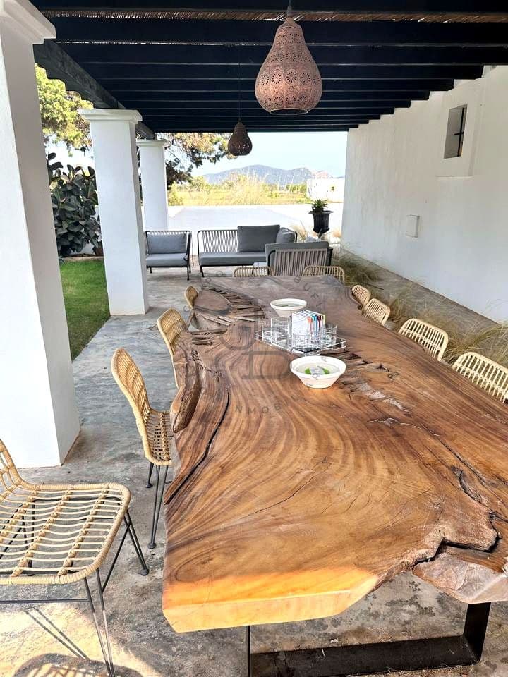 4 bedroom Villa for sale in San Jose / Sant Josep de Sa Talaia with pool - € 2,300,000 (Ref: 8941744)