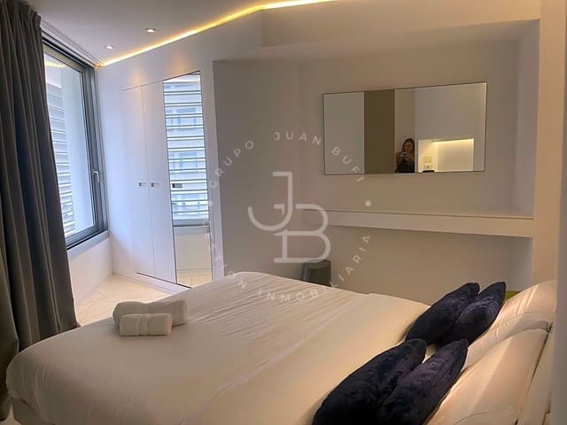 2 bedroom Flat for sale in Ibiza / Eivissa town with pool garage - € 995,000 (Ref: 8947501)