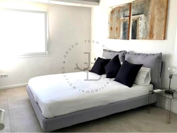 5 soveværelse Villa til leje i Santa Eulalia / Santa Eularia med swimmingpool garage - € 10.850 (Ref: 8989880)