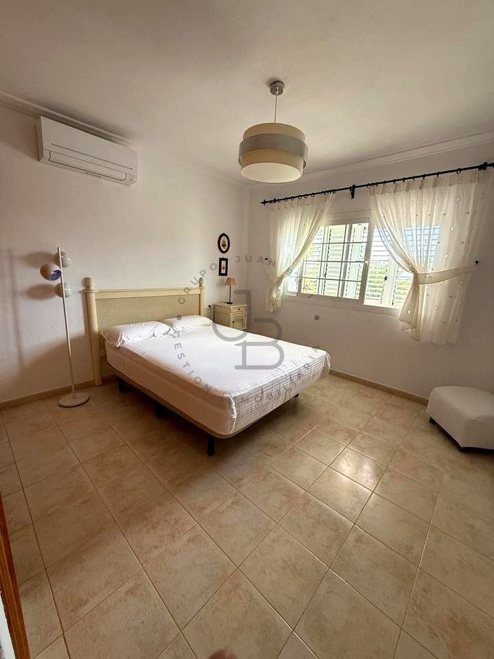 3 soverom Villa til leie i Ibiza by med svømmebasseng - € 5 500 (Ref: 9002612)