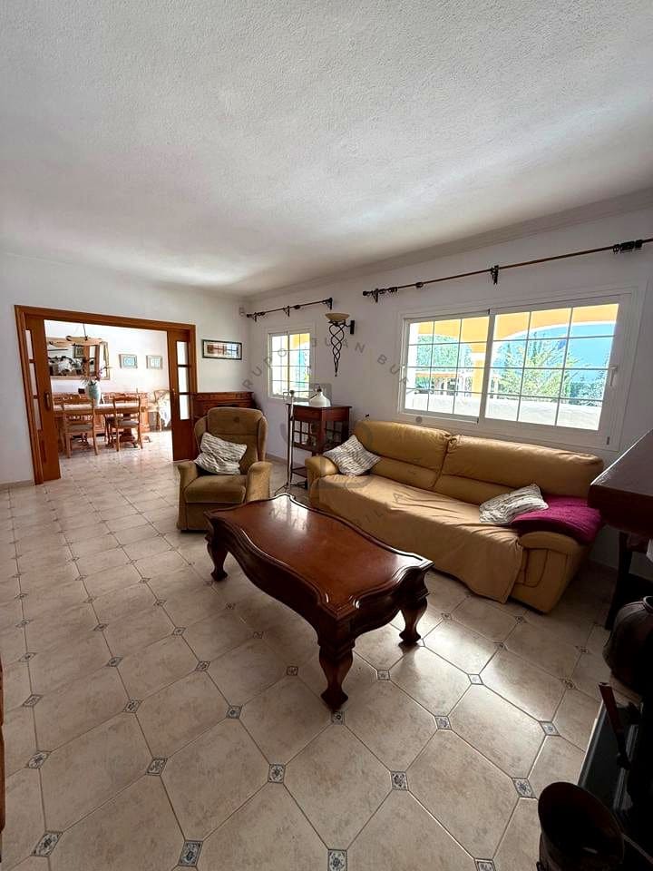 3 soverom Villa til leie i Ibiza by med svømmebasseng - € 5 500 (Ref: 9002612)