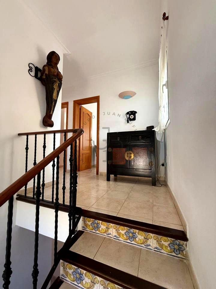 3 soverom Villa til leie i Ibiza by med svømmebasseng - € 5 500 (Ref: 9002612)