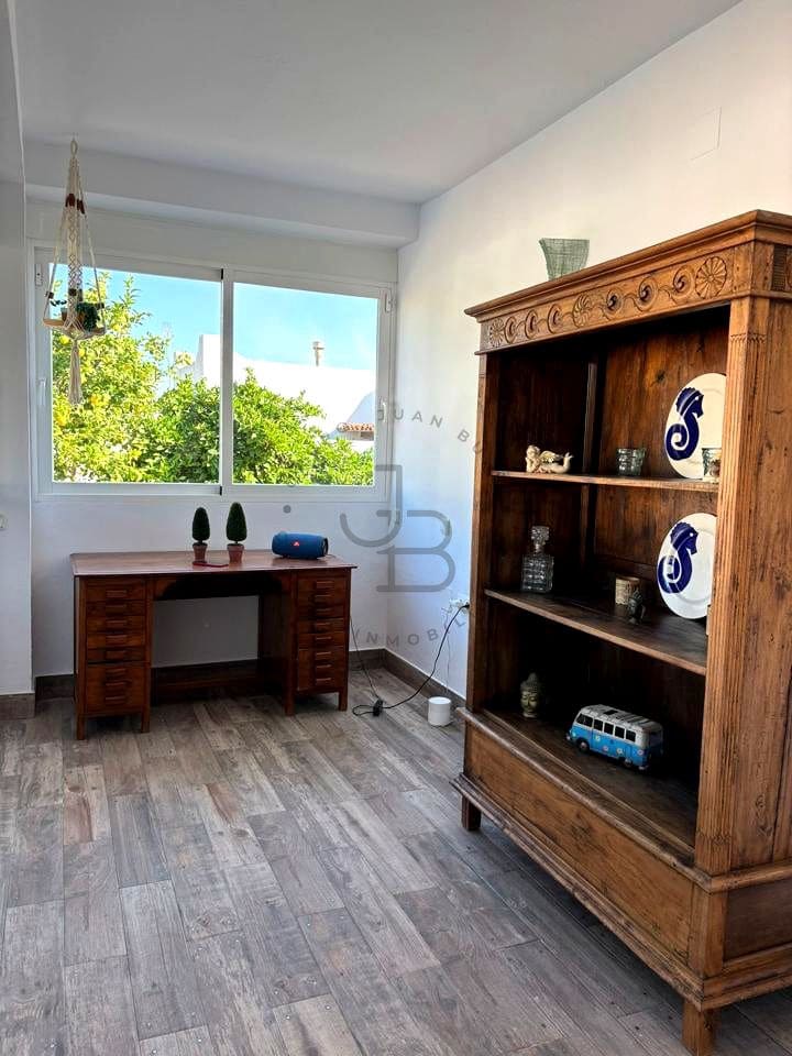 4 soverom Villa til leie i San Jose / Sant Josep de Sa Talaia med svømmebasseng garasje - € 4 800 (Ref: 9105343)