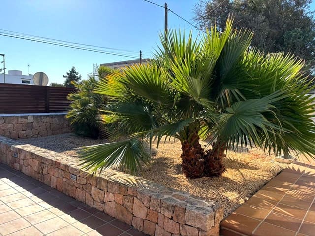 4 soveværelse Villa til leje i San Jose / Sant Josep de Sa Talaia med swimmingpool garage - € 4.800 (Ref: 9105343)