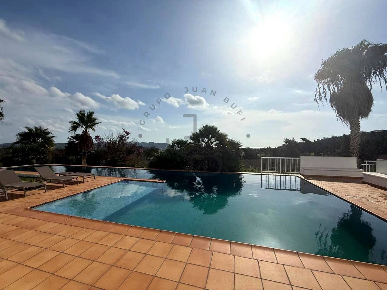 5 sovrum Villa att hyra i Ibiza stad med pool garage - 8 500 € (Ref: 9357634)